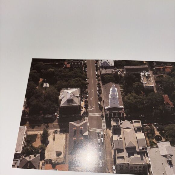 Charleston from Above: Aerial Photographs of the Lowcountry by Glenn, Frank - Picture 4 of 6